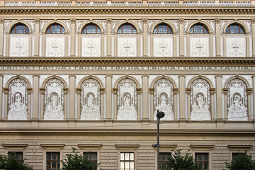 Obraz premium University of Vienna. A close-up of the wall of the 19th century building in Austria