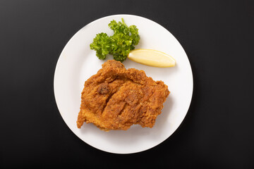 骨付きフライドチキン（岩手県産　いわい鶏）