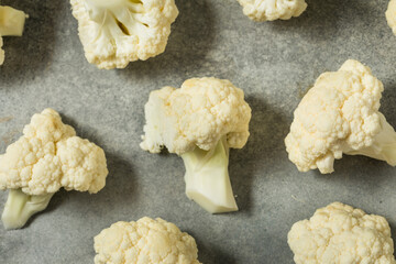 Organic Raw White Cauliflower Head