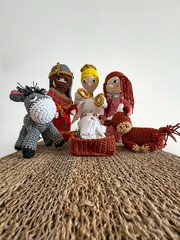 Beautiful Christmas scene in crochet of the birth of Jesus.