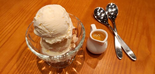 Ice cream and coffee