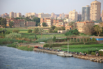 Obraz premium The Nile before sunset showing cairo