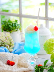 夏スイーツ クリームソーダ