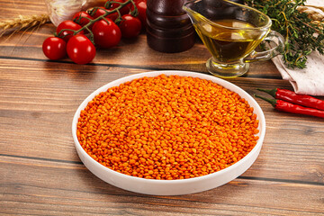Raw red lentil for cooking