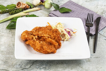 Tonkatsu fried cutlet with cabbage