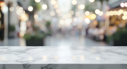 Fototapeta premium A blurred outdoor scene with a marble countertop in the foreground.