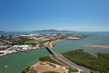 Fototapeta premium Aerial photo of Townsville Queensland Australia