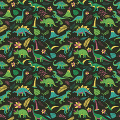 Seamless pattern with bright dinosaurs and green plants including T-rex, Brontosaurus, Triceratops, Velociraptor, Pteranodon, Allosaurus, etc. Isolated on dark background © olga_milagros