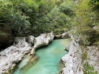 Natural monument Koritnica gorge, Bovec (Triglav National Park, Slovenia) - Koritnica-Schlucht und Naturdenkmal Tröge Kluze (Triglav-Nationalpark) - Naravni spomenik Soteska Koritnice in Klužka korita