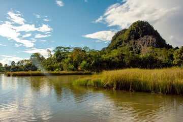 LAGUNA DE LOS MILAGROS FOTO PANORAMA TINGO MARIA CIUDAD TURISTICA, PERU 2024
