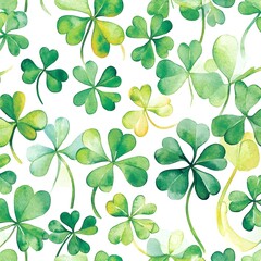 Watercolor Green Clover Seamless Pattern