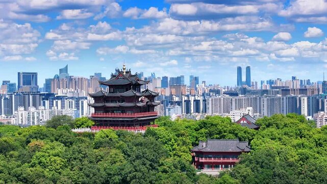 Wushan Chenghuang Ge Scenic Area, West Lake Scenic Area, Hangzhou City, Zhejiang Province, China