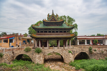 China Shanxi Jiexiu Huancui Bridge Glazed Corridor Bridge