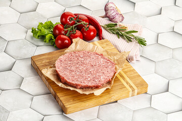 Raw beef uncooked burger cutlet