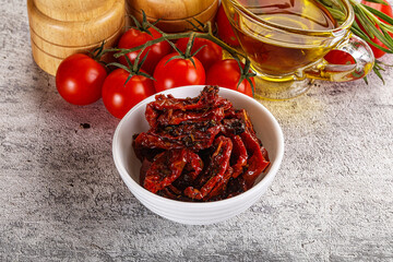 Homemade dry tomatoes with oil