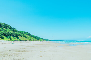 綺麗なビーチに海ゴミ