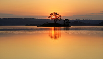 Obraz premium sunset on the lake