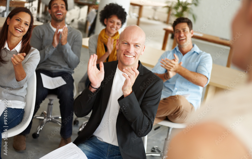 Aufkleber speaker, crowd or happy people clapping in presentation, teaching and designers workshop in startup 