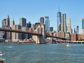 Brooklyn Bridge, connects the boroughs of Manhattan and Brooklyn in New York City. It is a historic symbol of New York and a fundamental part of the city, as it crosses the East River connecting Manha