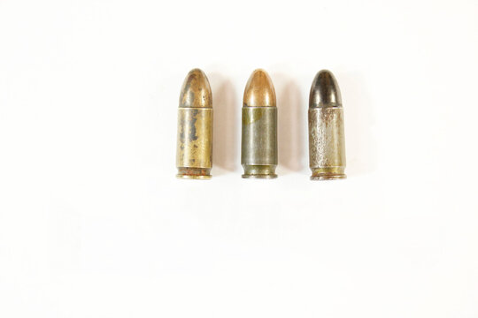 รูปภาพGlock – เลือกดูภาพถ่ายสต็อก เวกเตอร์ และวิดีโอ1,044 | Adobe Stock