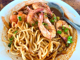 noodles with shrimp