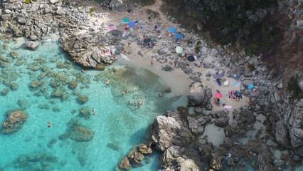 Spiaggia tropicale in Italia - Mar mediterraneo