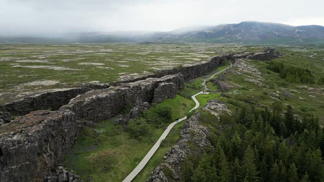 4K drone video of the rift in Thingvellir National Park at 50fps