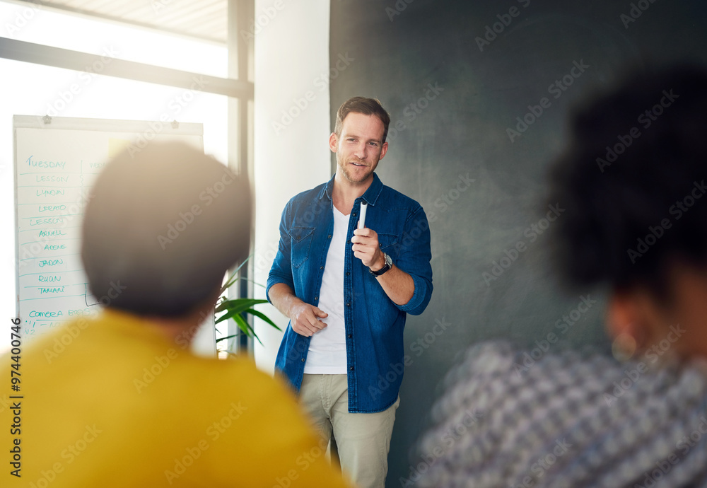 Poster leader, staff or speaker for presentation, teaching or designers workshop in startup for project. cr