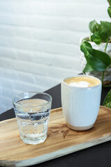 Café con dibujo de corazón