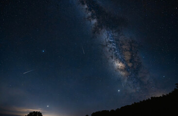 Naklejka premium starry night sky filled with twinkling stars