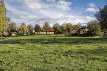 pulsnitz, deutschland - park in der nähe vom schloss