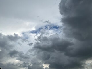 Cloudscape has been developing in gorgeous form. The cloudscape has been developing in gorgeous form.