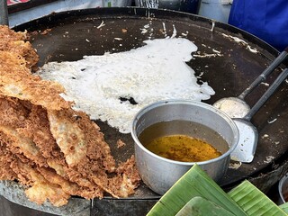 Pan fried crispy mussels pancake