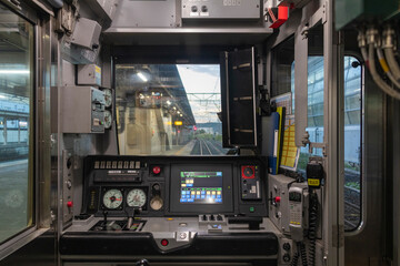 電車の運転台