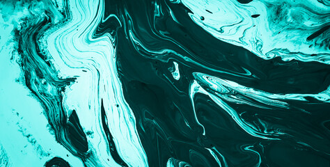 A Mesmerizing Dive into the World of Liquid Art