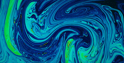 A Mesmerizing Dive into the World of Liquid Art