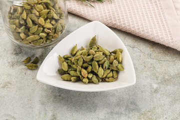 Dry Cardamom - aroma seasoning flavour
