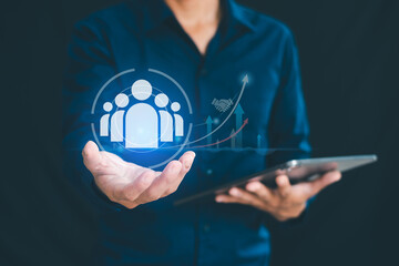 HR Recruiting the right people for the job Searching for people for the organization