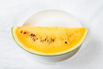 黄色いスイカ