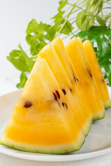 黄色いスイカ