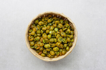 Greennut roasted salted, green peas