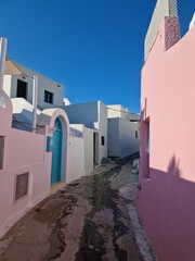 Cyclades : Folegandros, Santorin, Milos