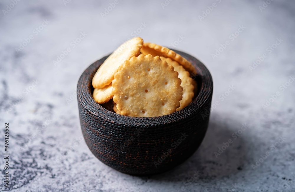 Wall mural salty crackers on a gray background