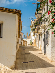 Obraz premium Quaint old narrow street in Altea town, Spain