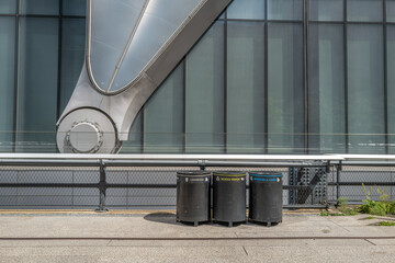 Trash & Recycling Bins on the High Line 