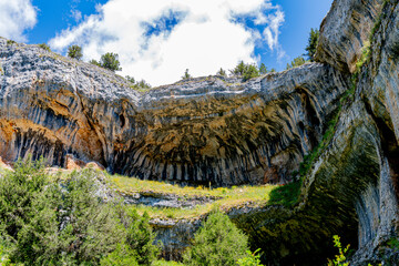 Paisaje del cañón del Río Lobos en Soria, España.
Reserva natural con espectaculares paisajes...