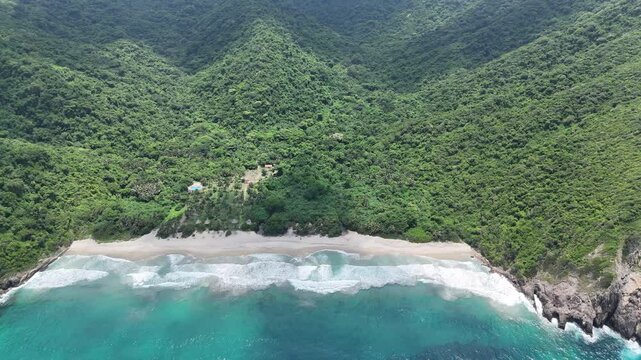 Playa Brava, Parque Nacional Tayrona. Colombia