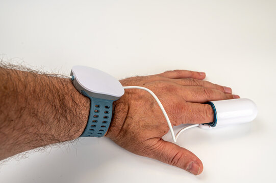 Sleep Apnea Diagnostic medical device Kit  is securely attached to a wrist