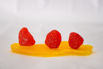 DRY STRAWBERRY strawberries offer a nutritious boost to support a healthy lifestyle