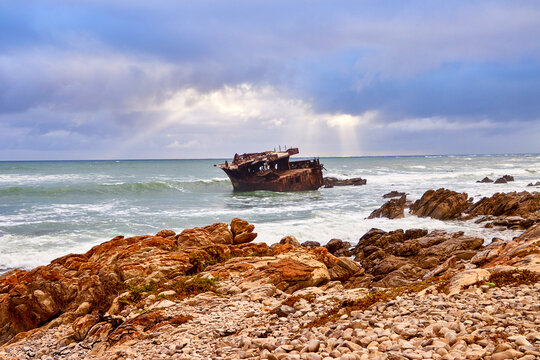 Eine Reise durch S&uuml;dafrika. Schiffswrack bei Kap Agulhas